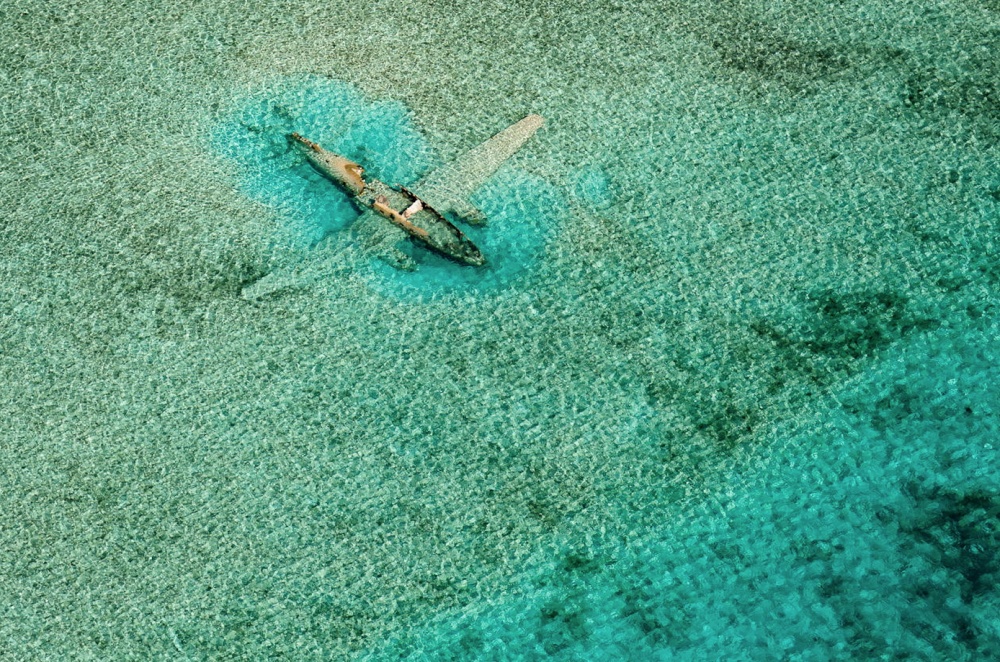 هواپیمای سقوط کرده در جزیره ی نورم،اکزوماس،باهاما