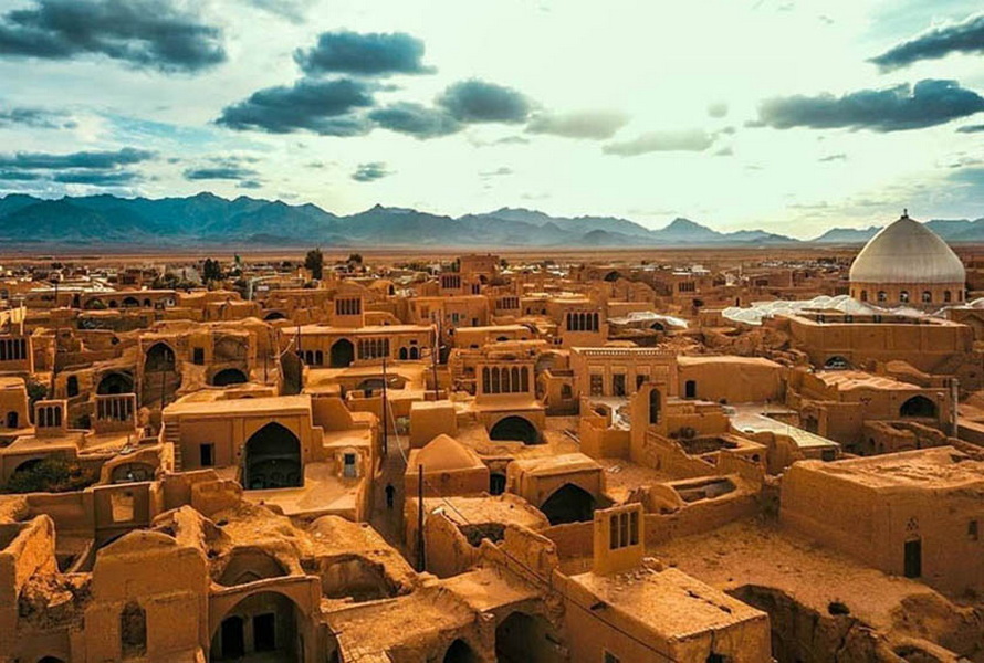 Historical context of Yazd