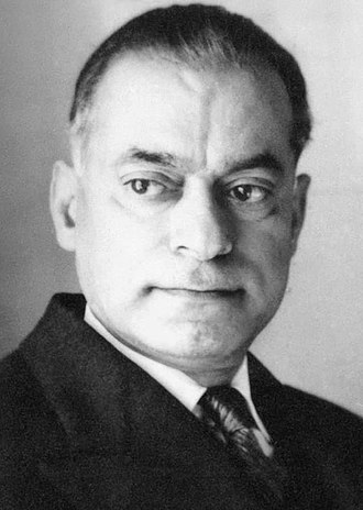 اسماعیل یزدی