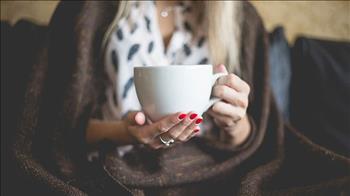چای سبز یا قهوه: کدام برای بدن شما مفیدتر است؟